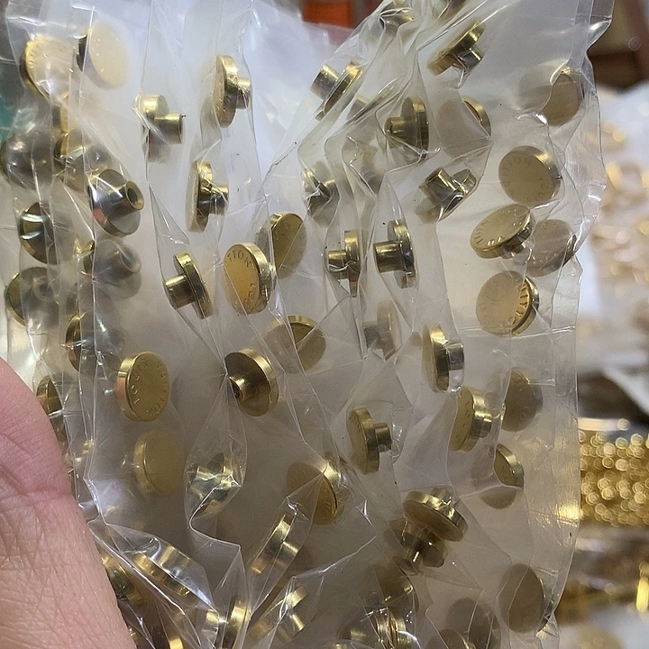 无纺布驴家0.9平面上螺丝钉10个