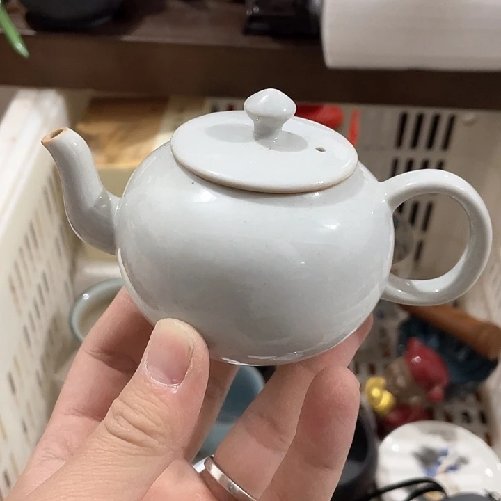 陶瓷茶具全部清清完回家过年