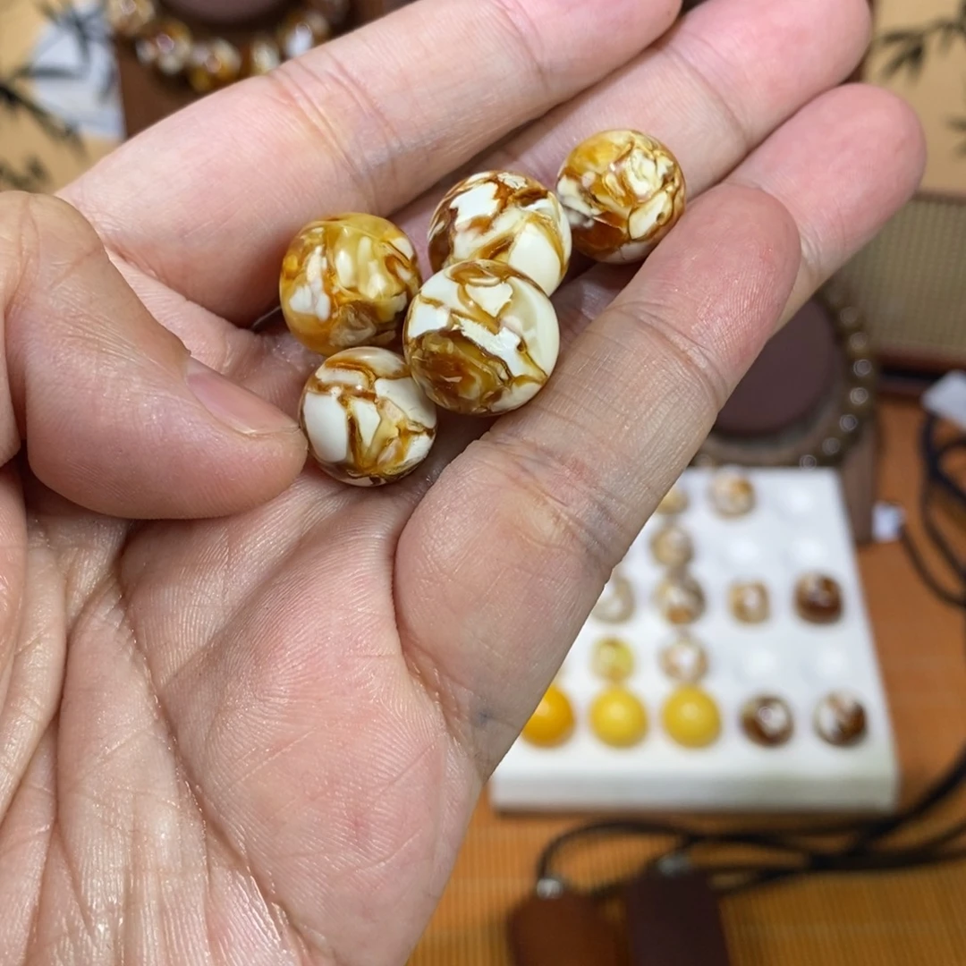 A*** 沁色精工老型圆珠5颗