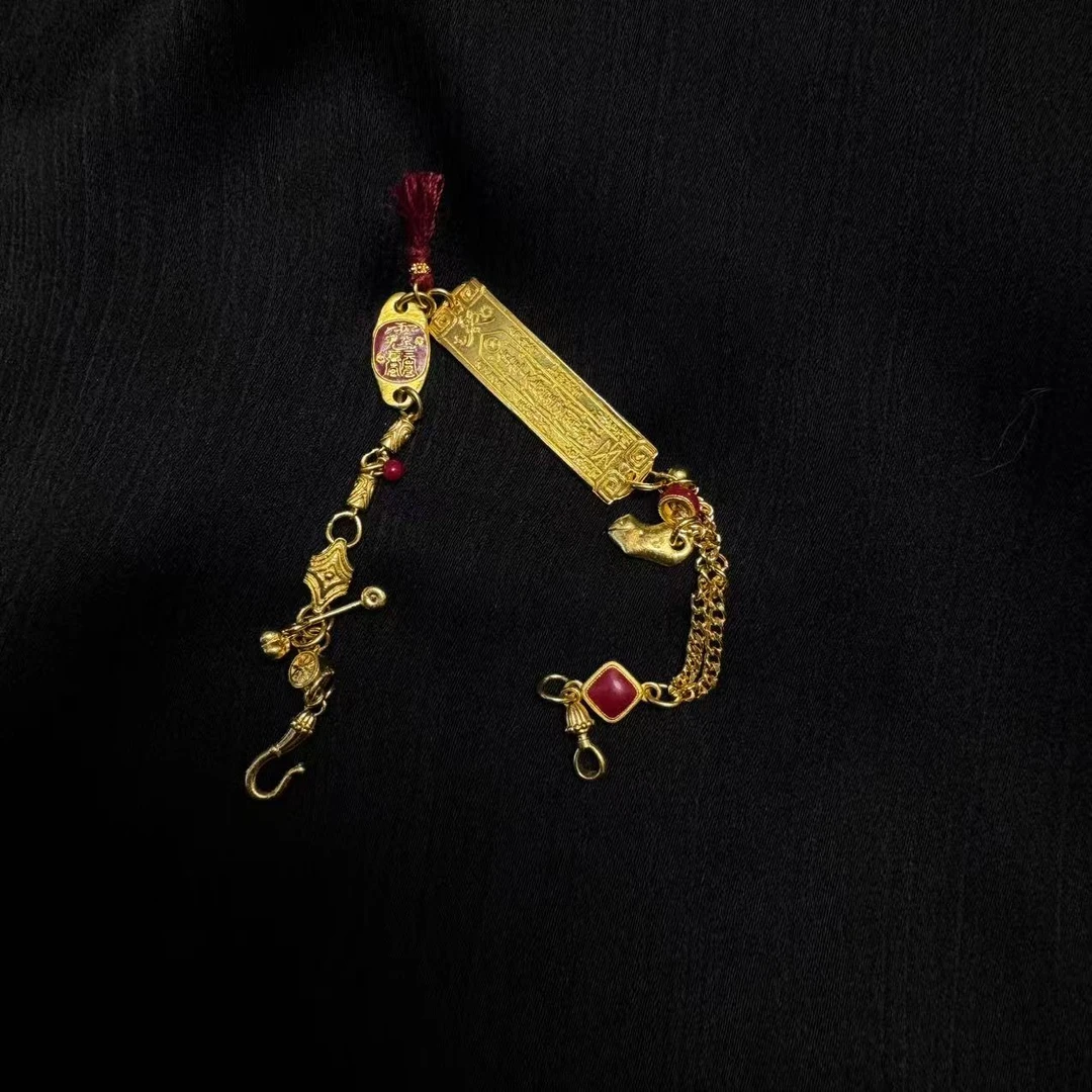 【大师】足金破岁牌手链