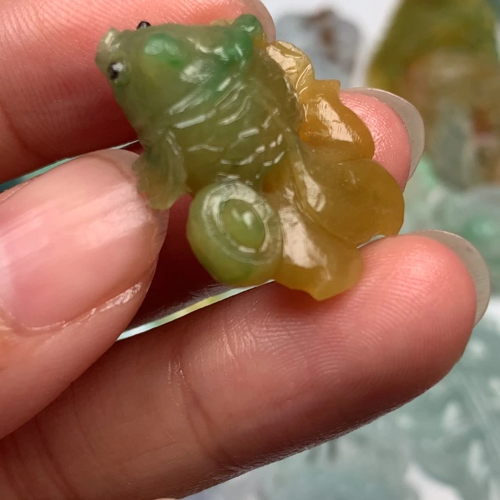 未镶嵌定制翡翠翡翠