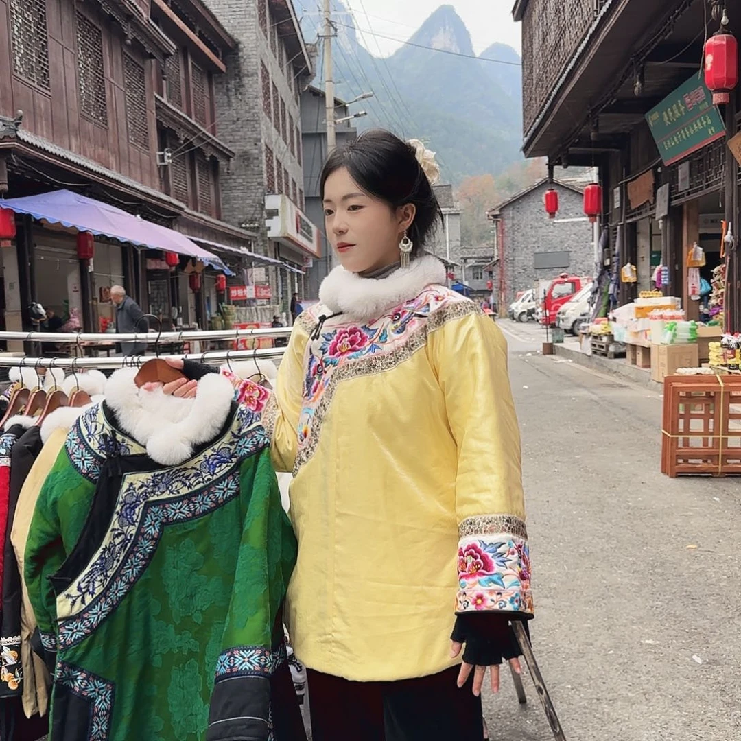 静***开湘西苗族刺绣加厚157 86斤