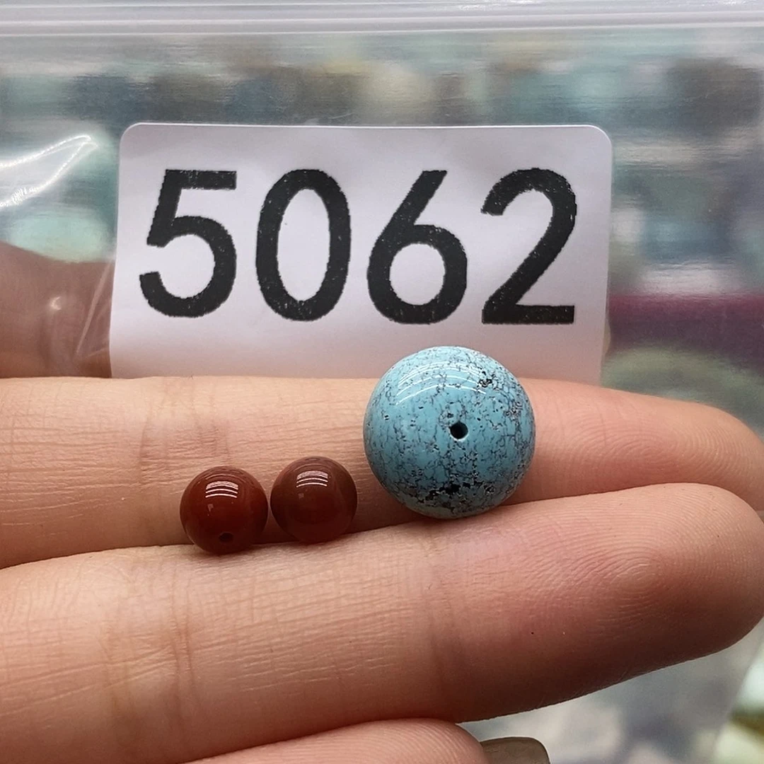 南红玛瑙未镶嵌颈饰