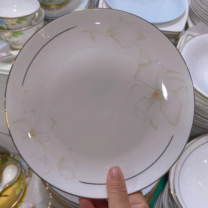 瓷片秒金八寸浅盘六个微瑕
