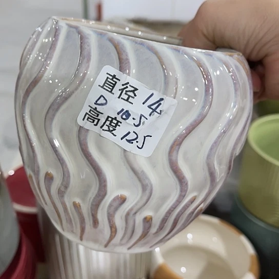 多肉绿植陶瓷花盆9.9包邮，有孔