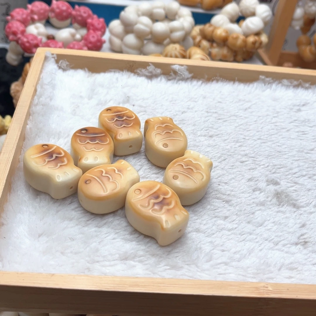 菩提根/象牙果吊坠兔**?