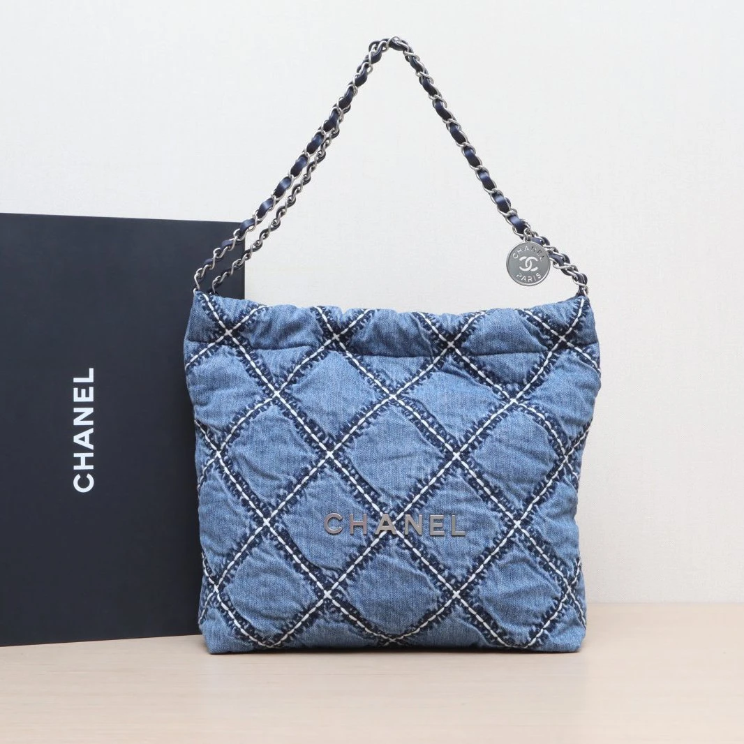 99新 Chanel/香奈儿 小花6珊 22Bag 小号 牛仔 芯片开 银扣