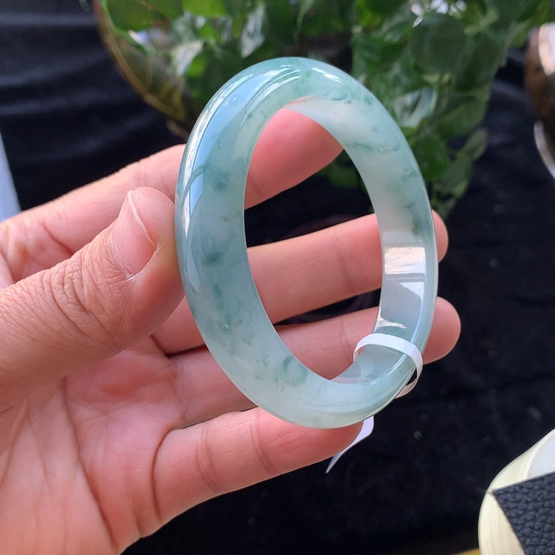 翡翠未镶嵌手镯39号