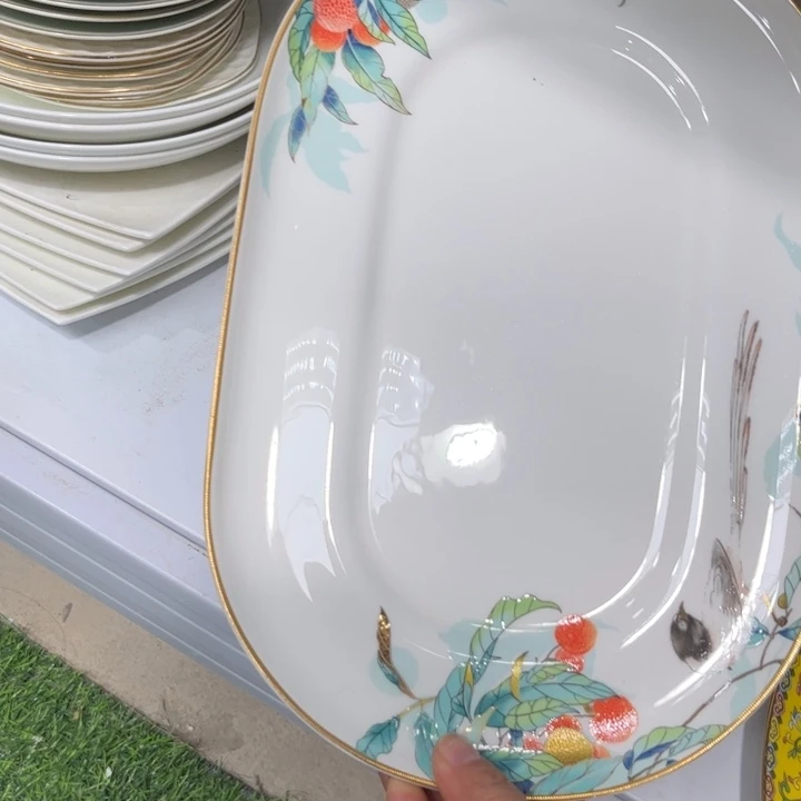 瓷片荔枝鱼盘微瑕一个