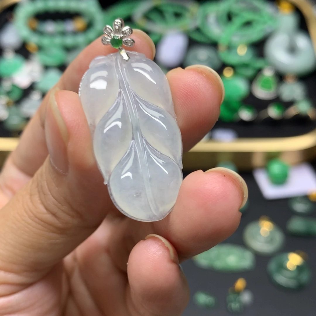 吊坠(不含链)18K金镶嵌翡翠有纹裂