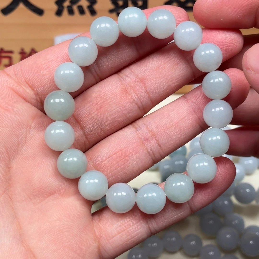 颈饰未镶嵌翡翠手串卡9.8