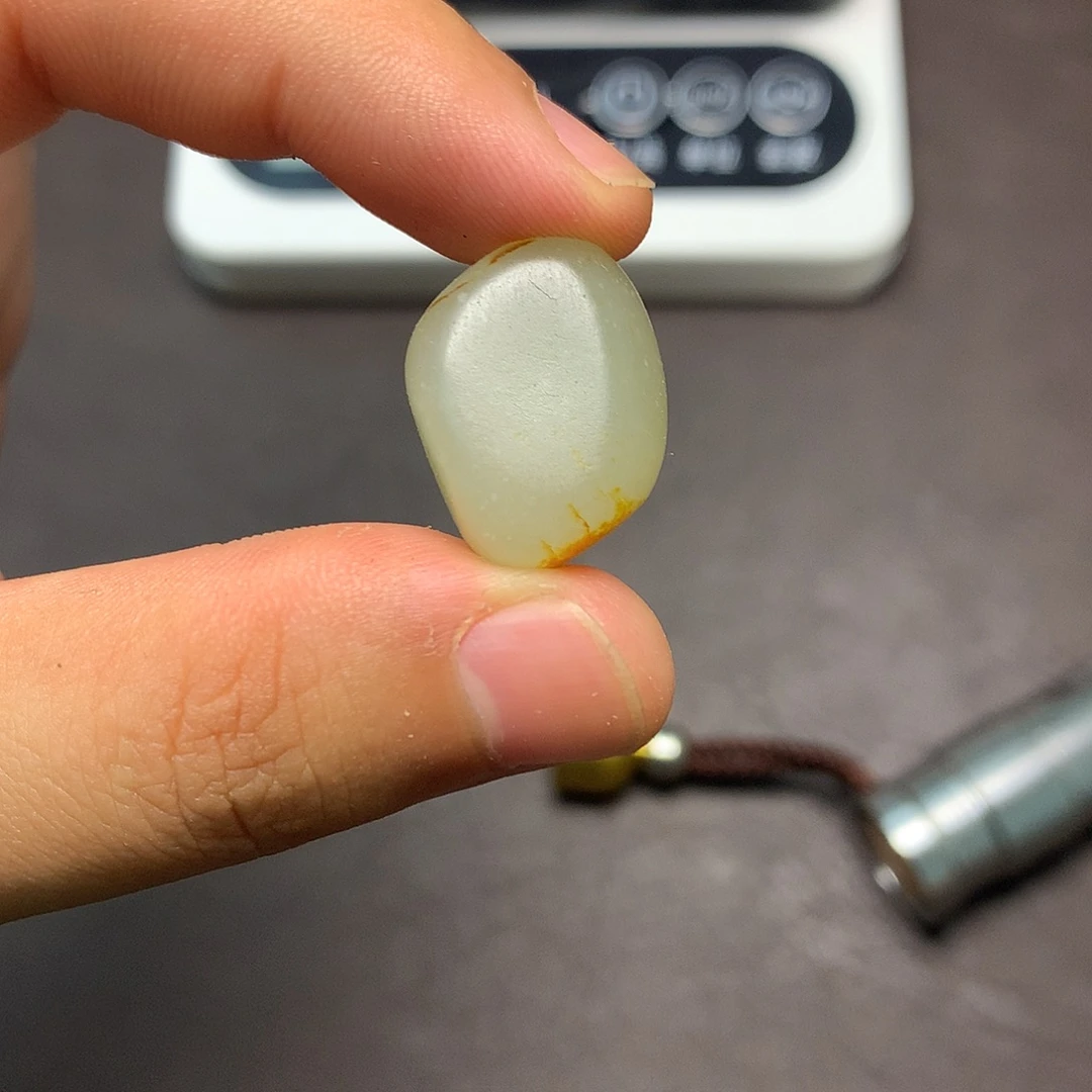 和田玉（糖玉）未镶嵌挂件