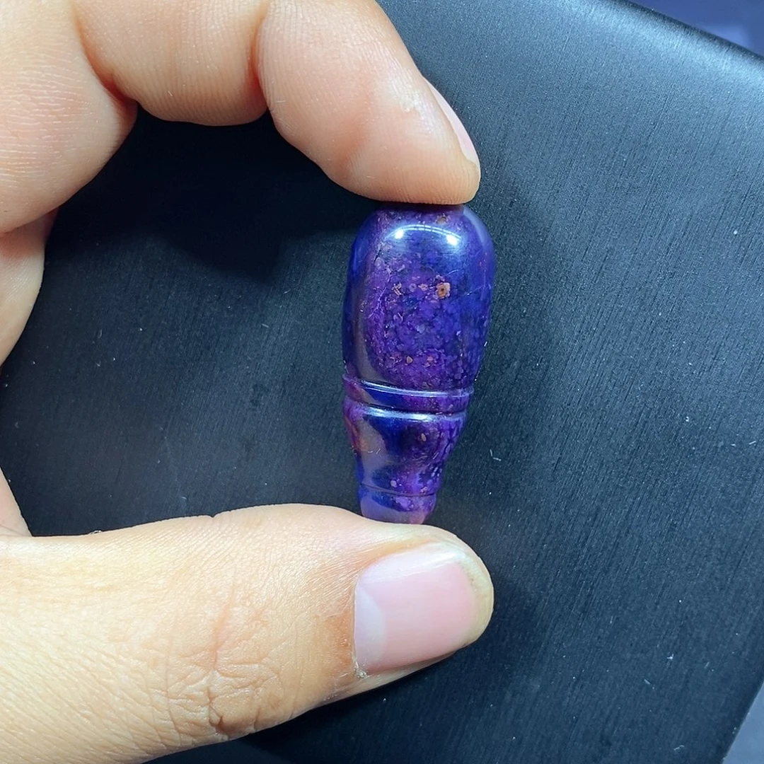 苏纪石（舒俱来）未镶嵌南非舒俱来蓝紫幻彩三通
