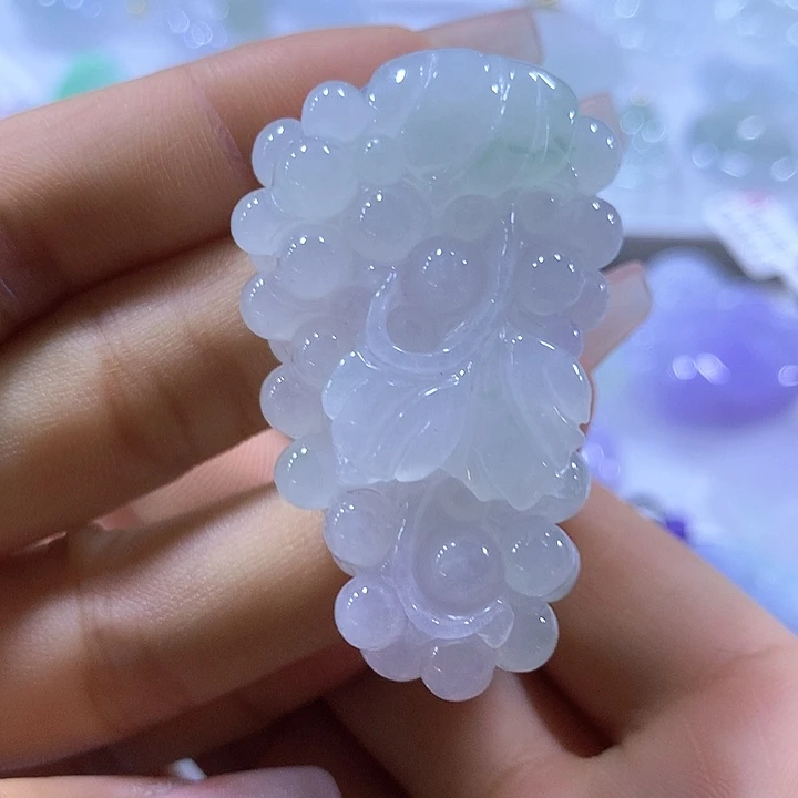 翡翠未镶嵌颈饰天然翡翠A货吊坠
