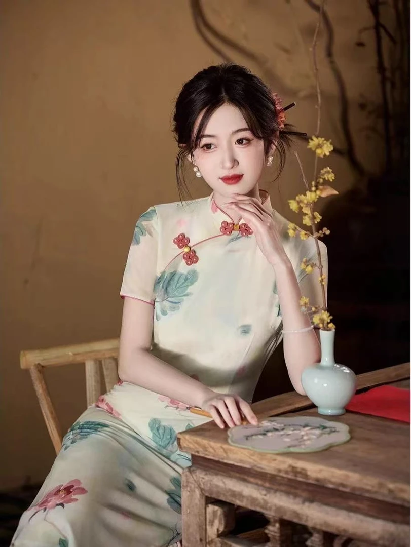 0913 【】 花扣 钉珠 荷叶 少女 旗袍