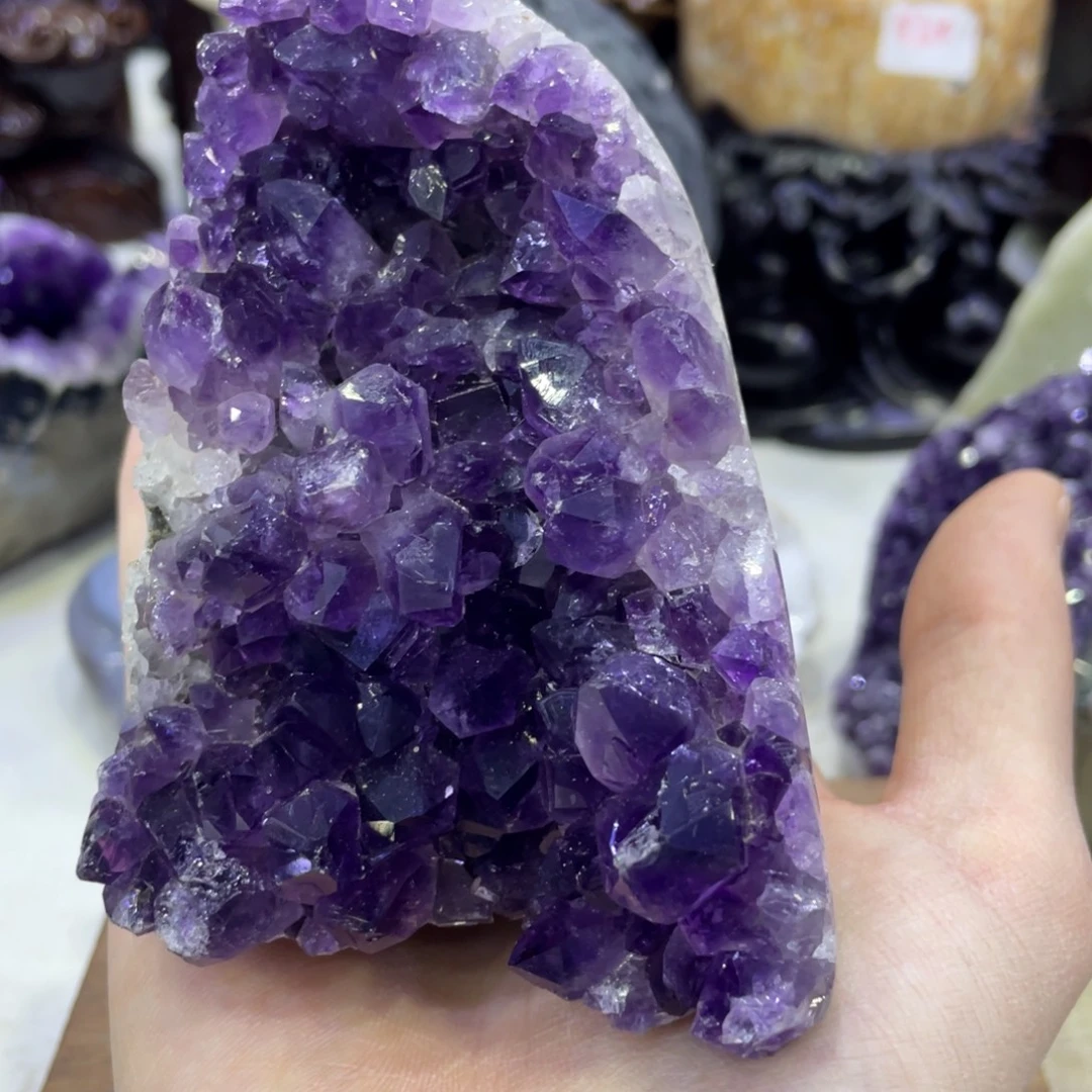 未镶嵌珠宝半成品水晶