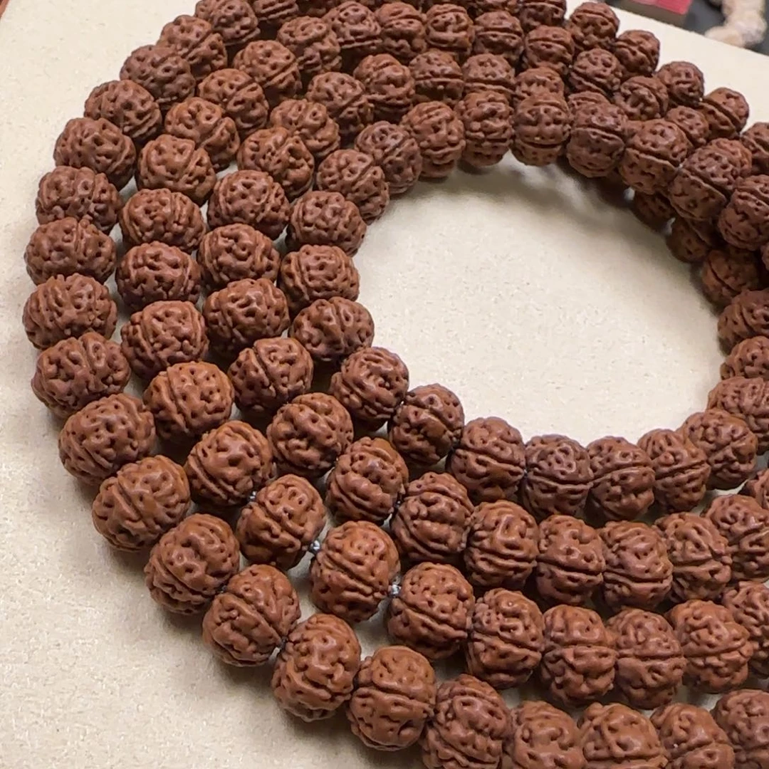 金刚菩提吊坠【次头货乌利达老树王】9.6mm