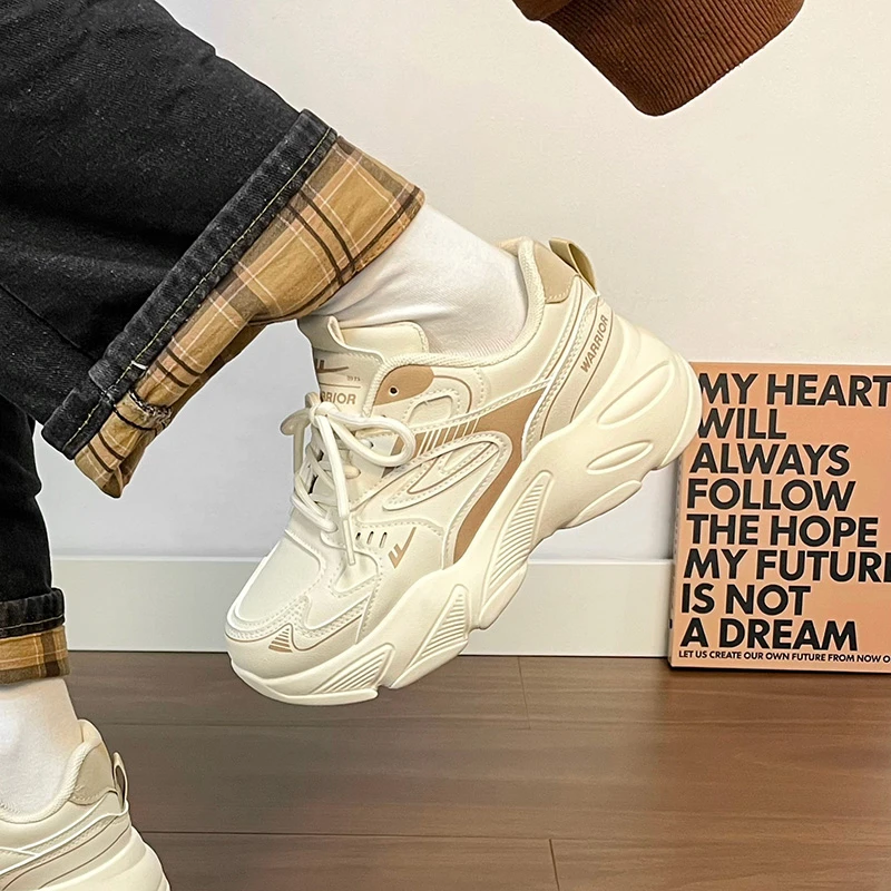 回力女士休闲鞋春季新款女鞋百搭学生轻便减震厚底ins潮流老爹鞋