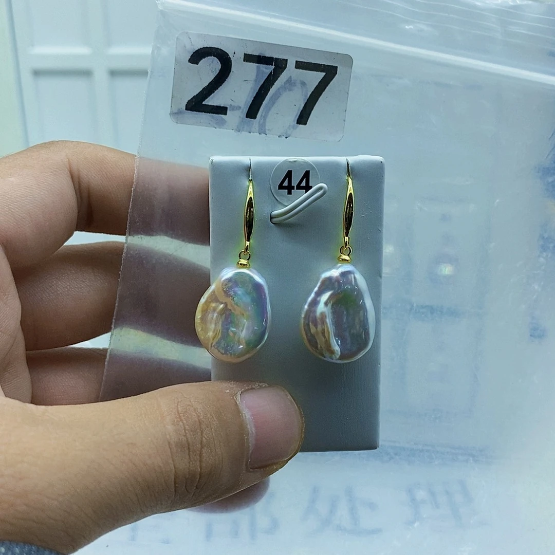 合金颈饰淡水珍珠