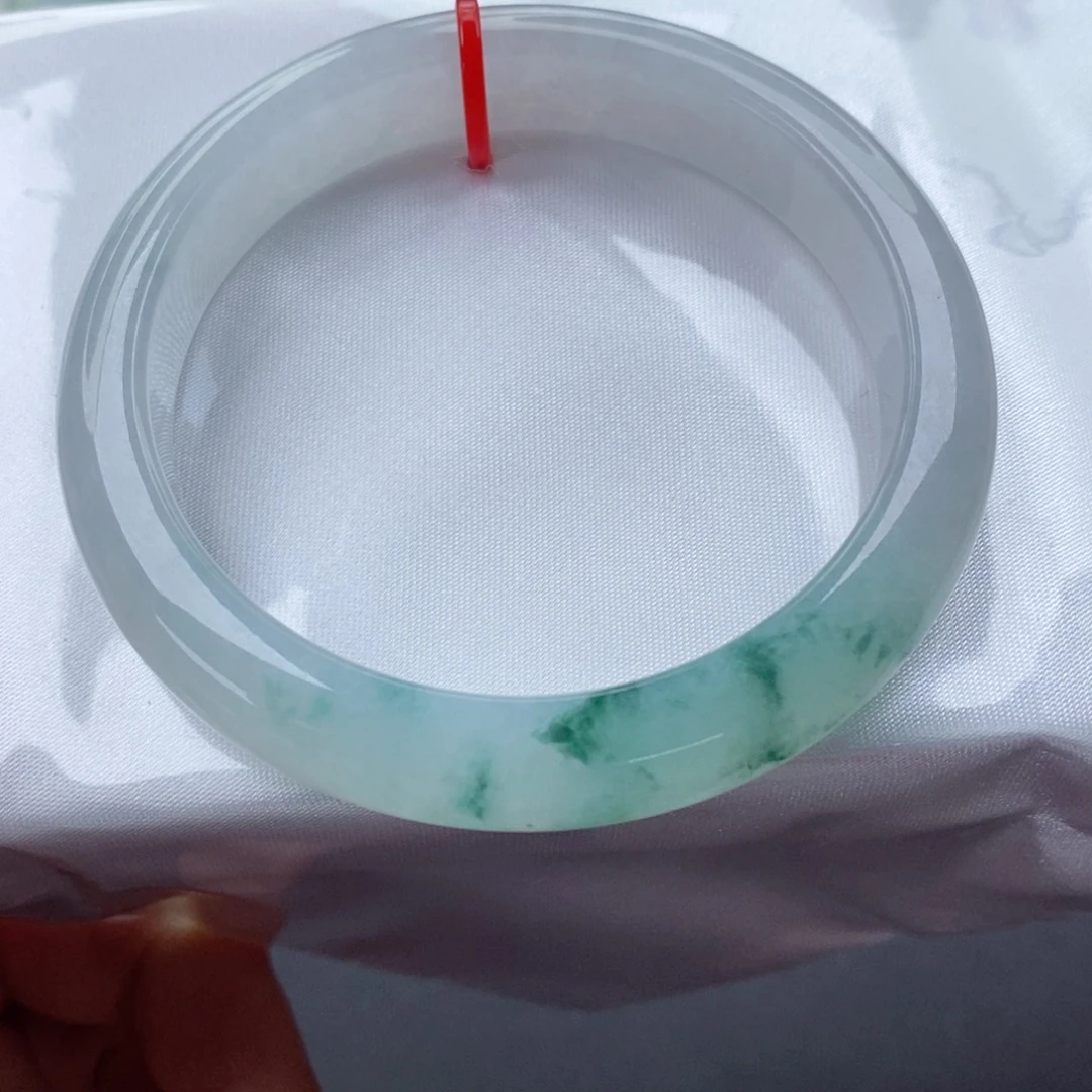 翡翠未镶嵌手镯54圈