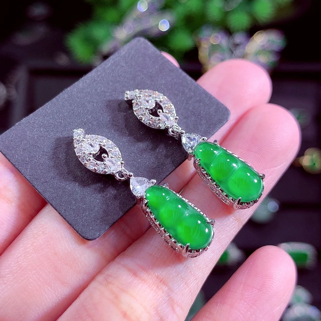 颈饰未镶嵌翡翠天然