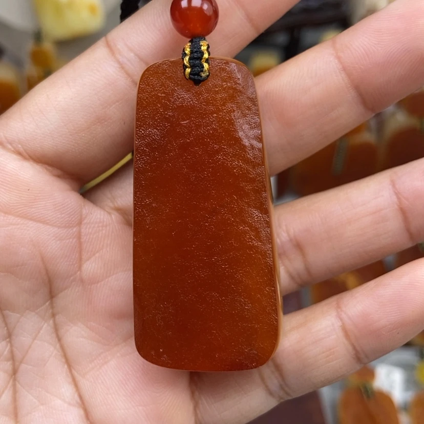 【闪购商品】琥珀颈饰未镶嵌