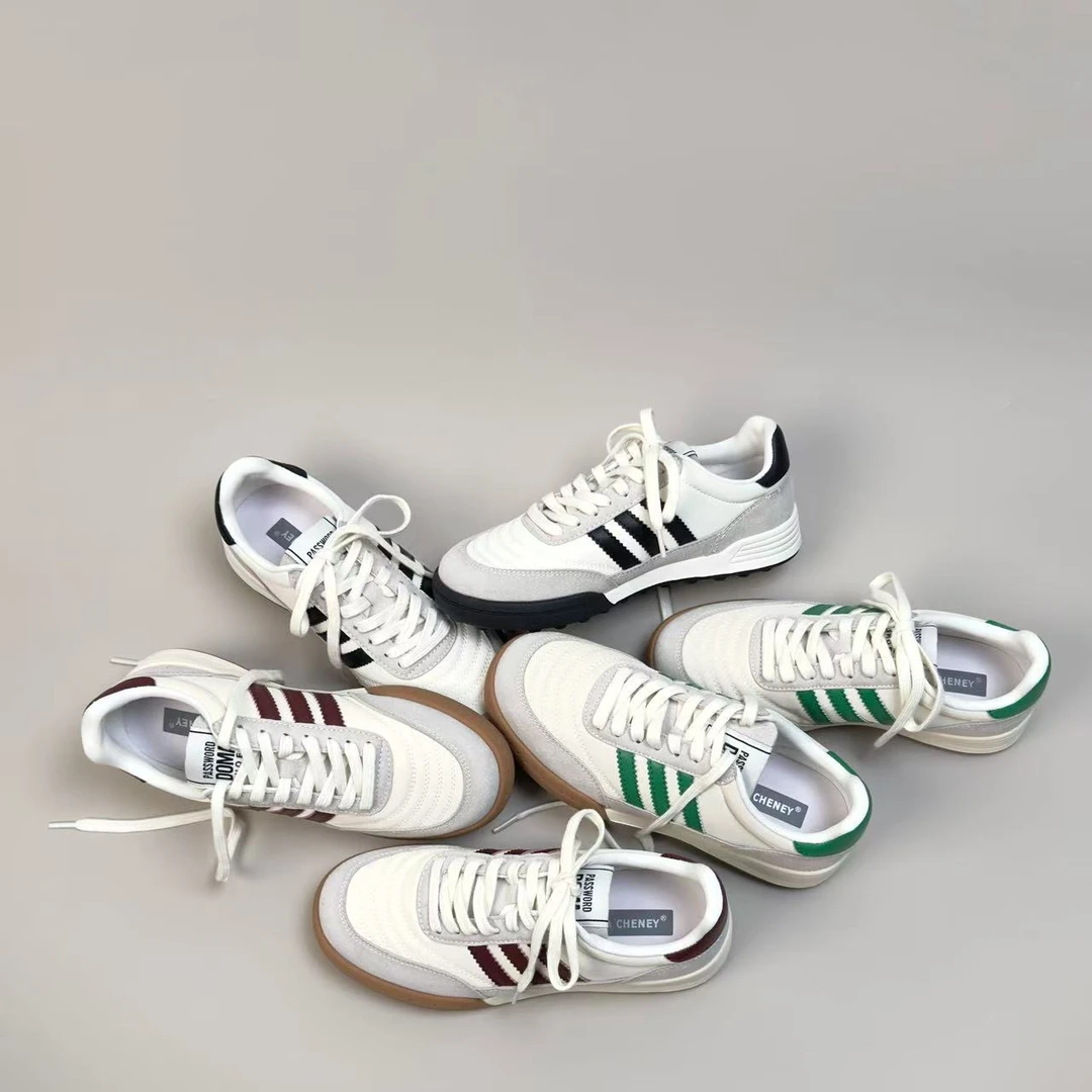 新款时尚百搭简约气质休闲平底鞋25c002