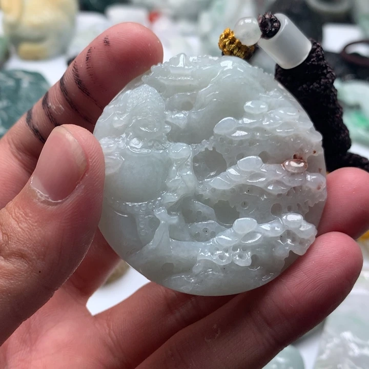 翡翠未镶嵌颈饰保真天然a货翡翠