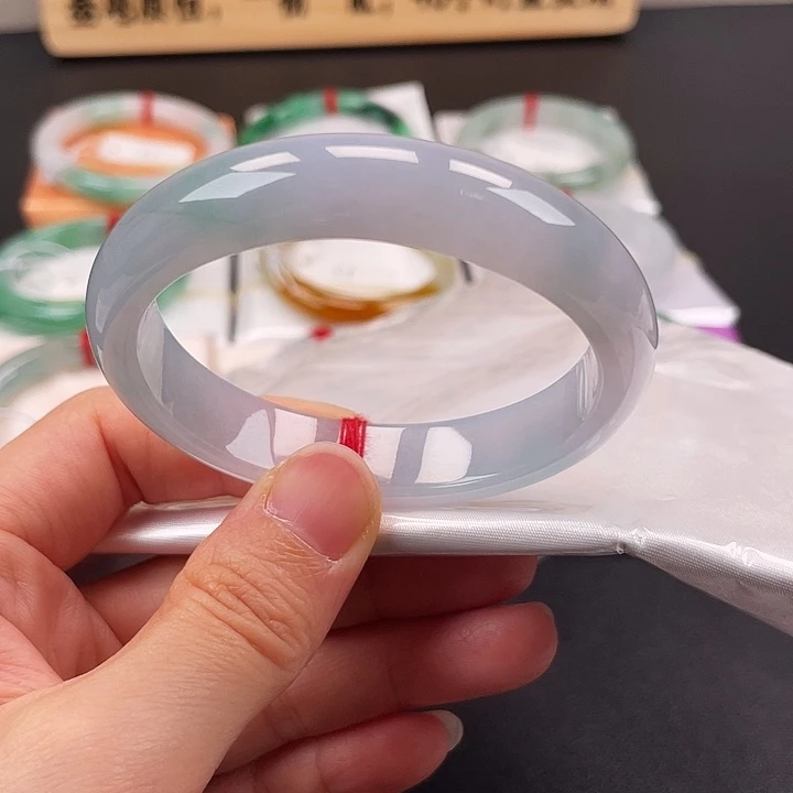 翡翠未镶嵌手镯贵妃20