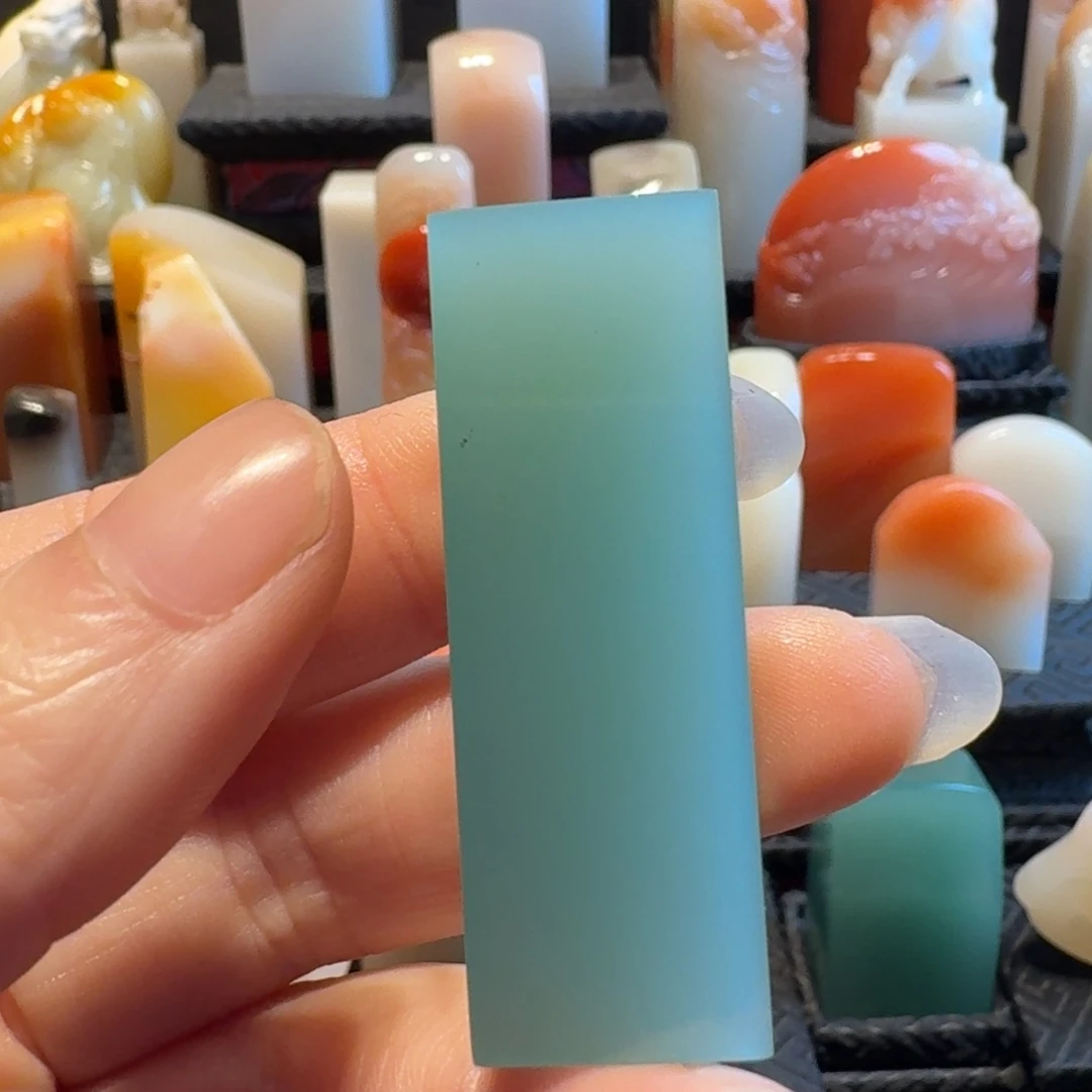 有***名老挝石漂亮的好看的