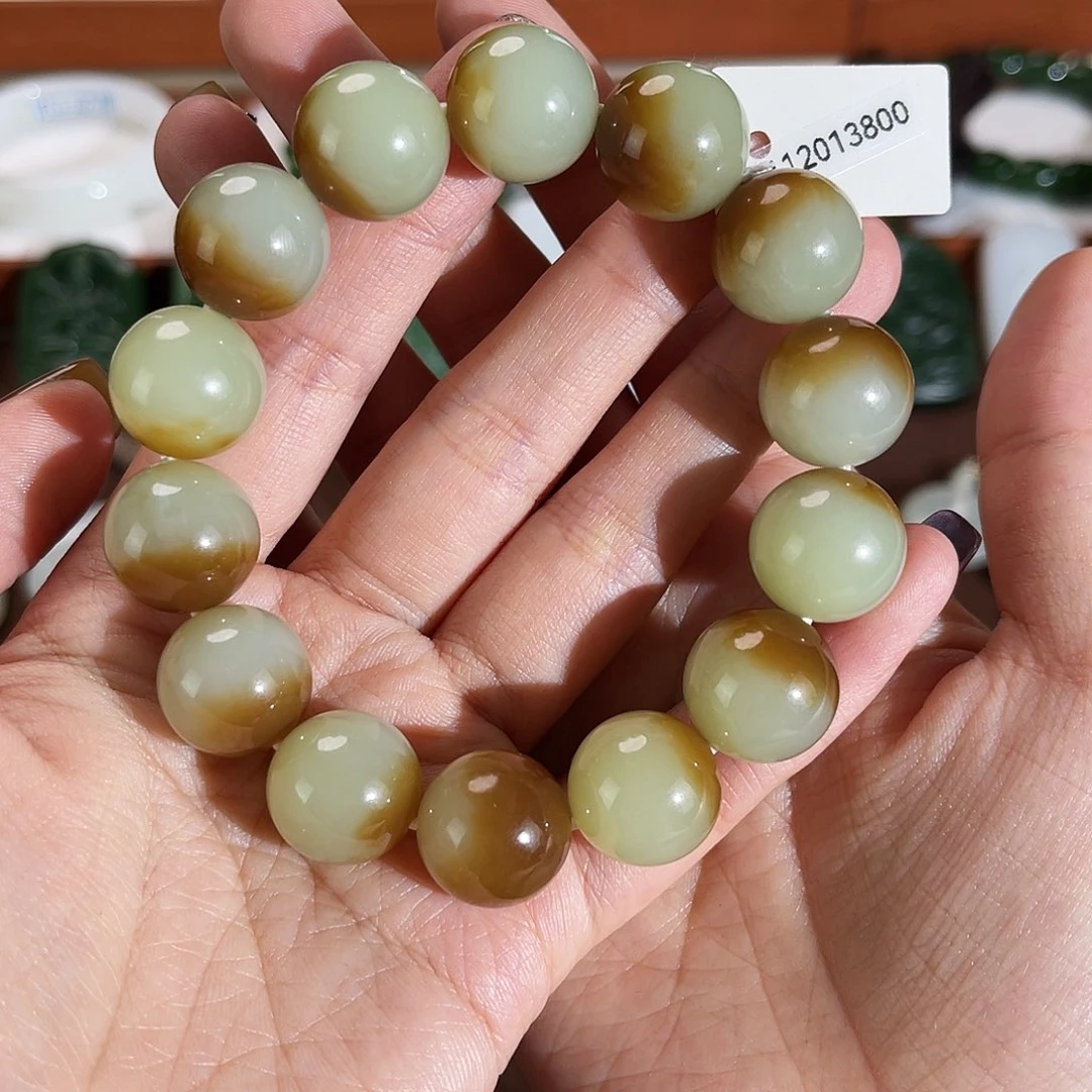 和田玉未镶嵌手串