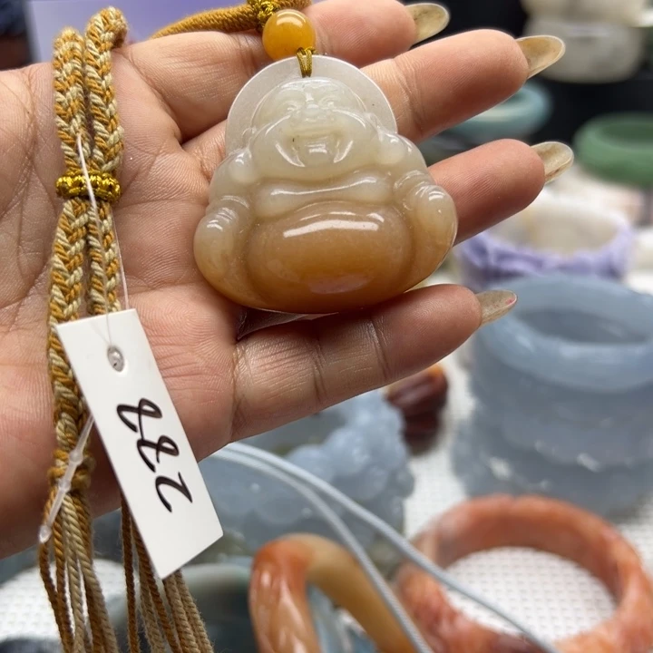 石英岩玉手镯未镶嵌1*灯