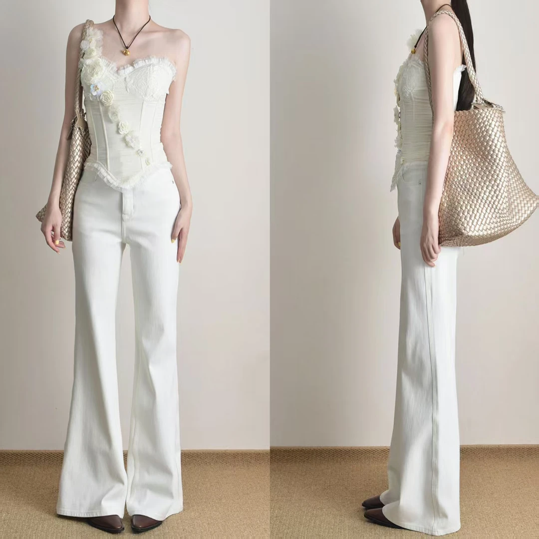 大码白色遮肉微喇牛仔裤女早秋款梨形身材高腰显瘦弹力百搭喇叭裤