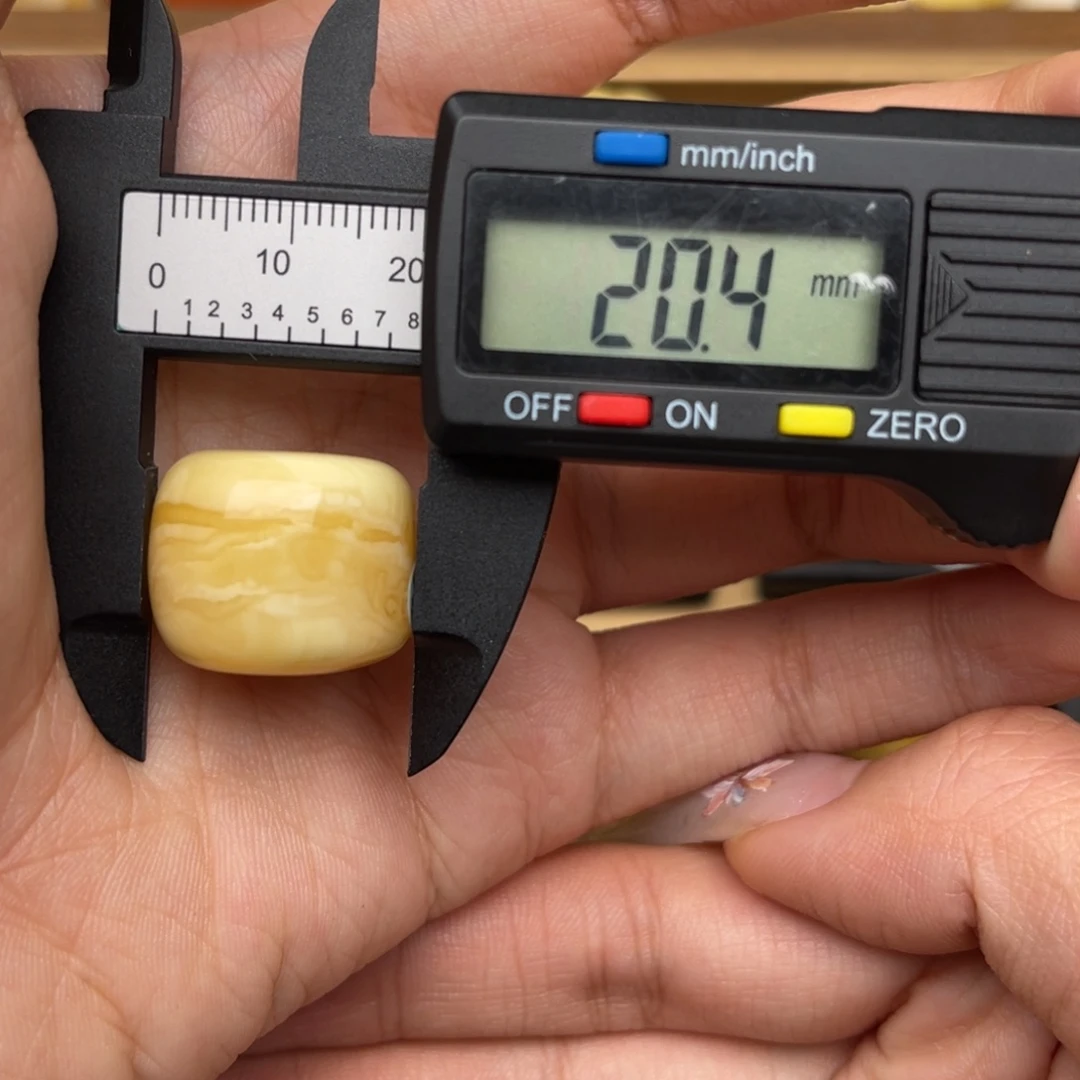 琥珀未镶嵌裸石蜜蜡墩子静