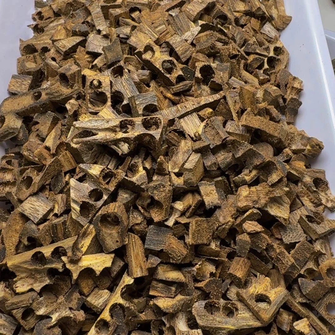 沉香沉香碎屑虎斑棋边角100克