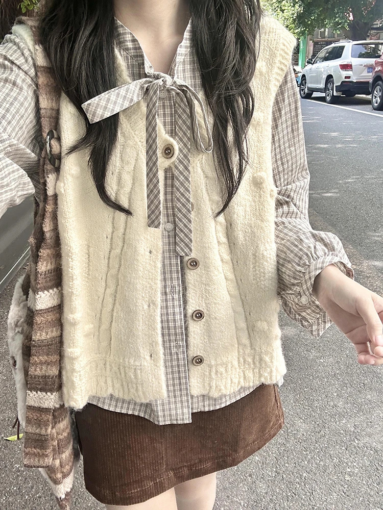 韩系独特超好看套装女秋新款麻花针织毛衣马甲格纹绑带衬衫两件套