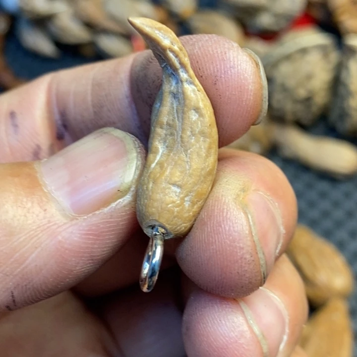 吊坠文玩核桃娜姐142