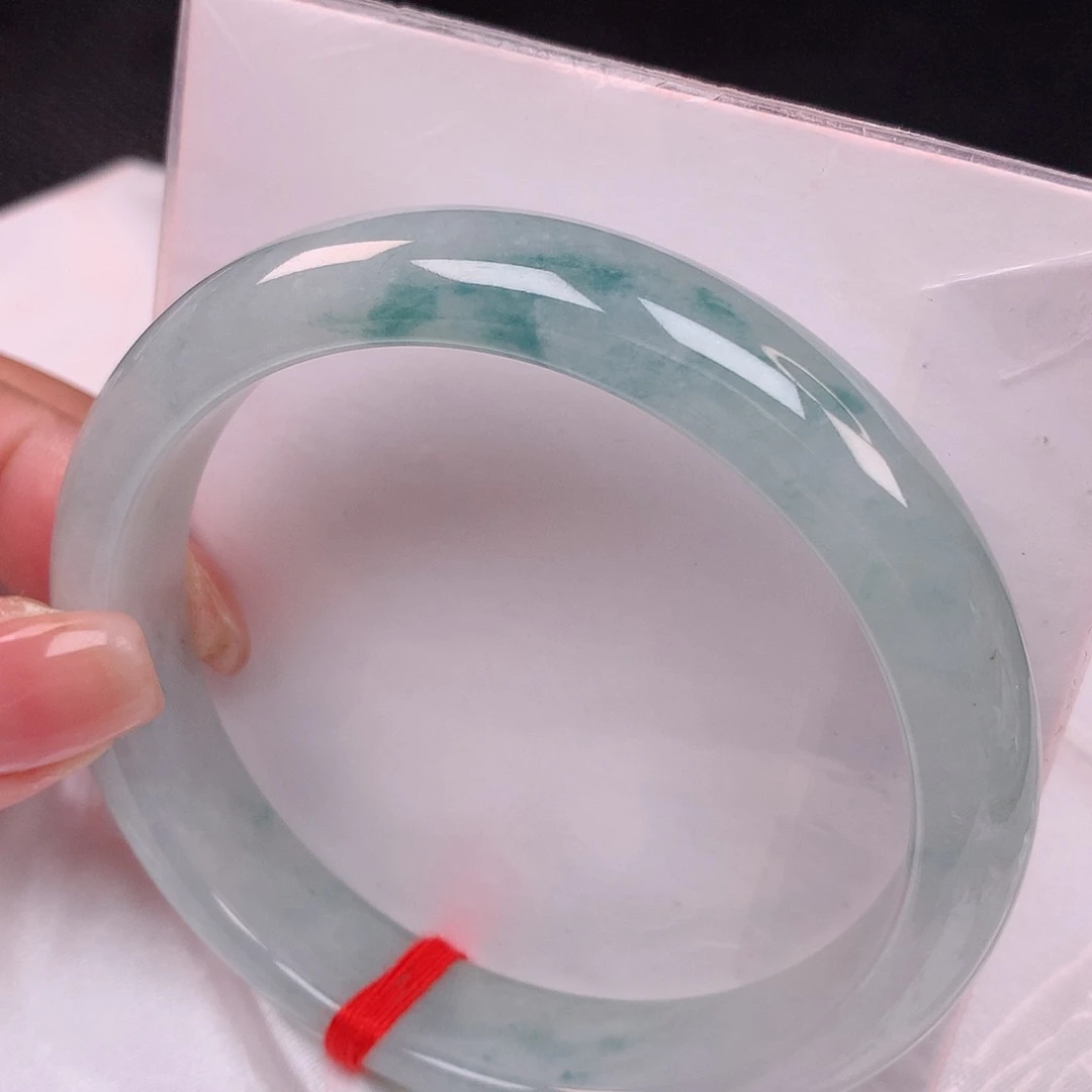 【闪购商品】翡翠手镯未镶嵌63