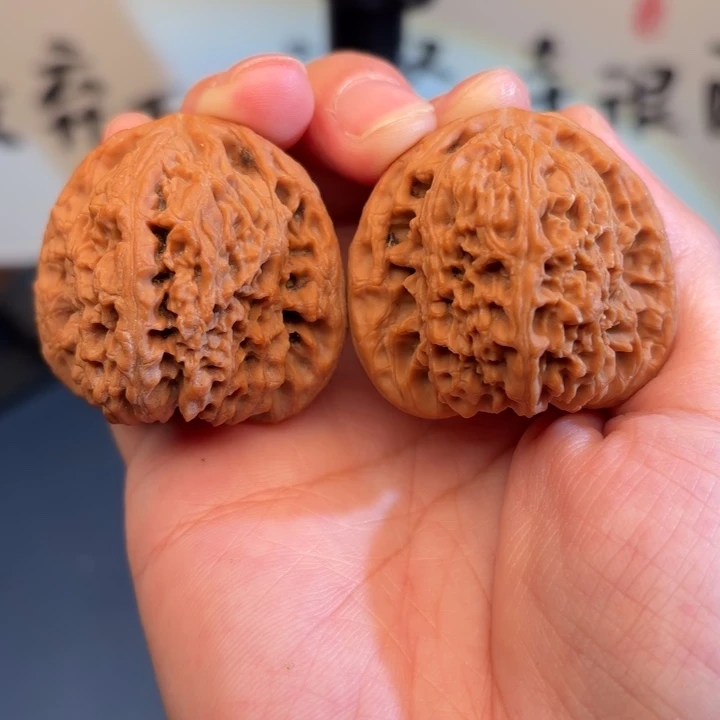 核桃南将石文玩核桃40