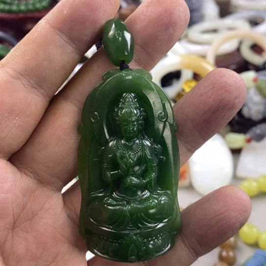 和田玉颈饰未镶嵌?****?