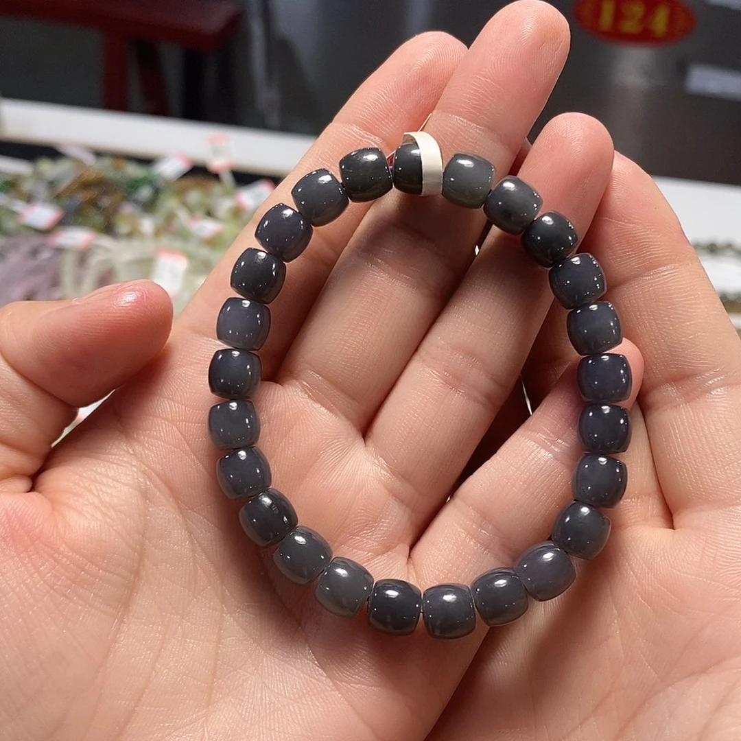 和田玉手串卡8未镶嵌