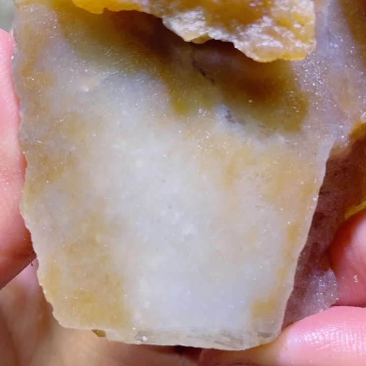 和田玉未镶嵌珠宝半成品