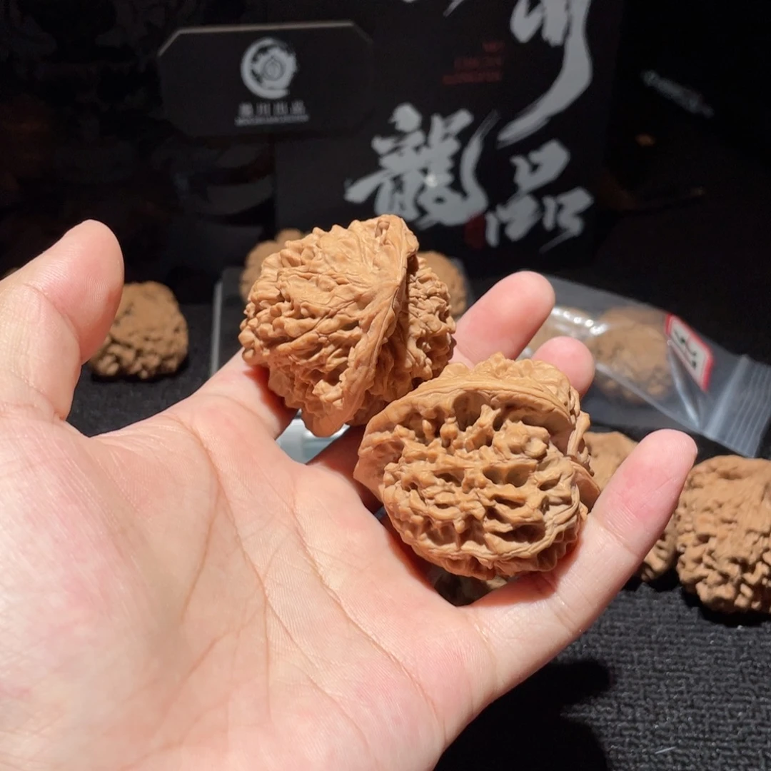 桃核把件老****堡48全品大官帽