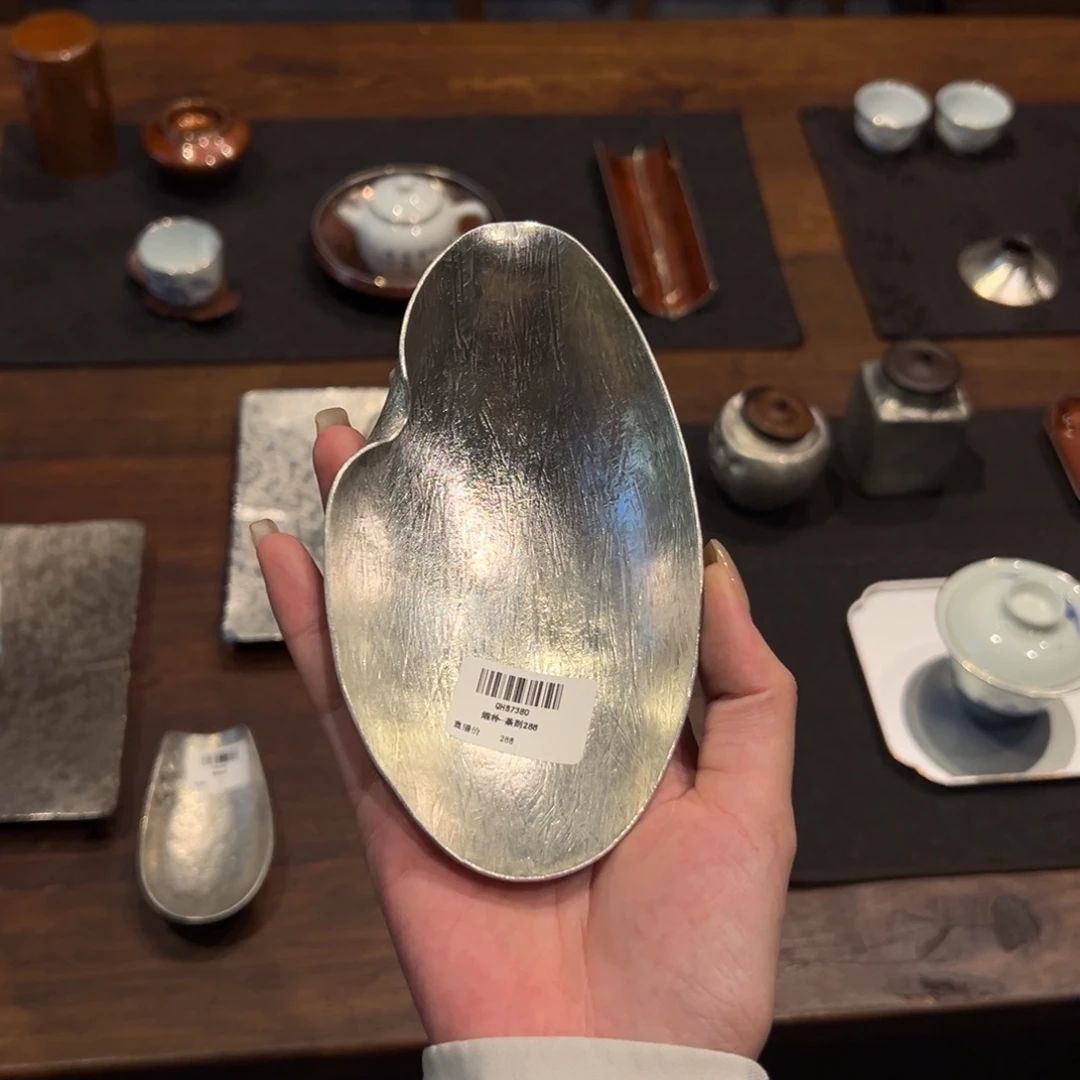 陶瓷。    陶瓷。