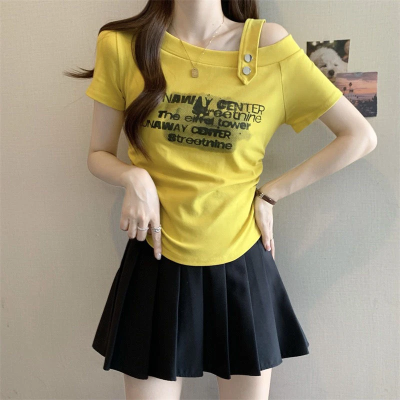 大码设计感收腰洋气露肩短袖T恤女夏季胖mm修身显瘦字母印花上衣