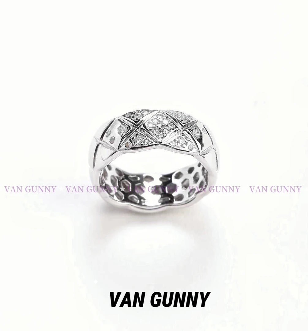 925银戒指 【柜品香香】柜品轻奢气质镀白金精工闭口圈戒指J5066