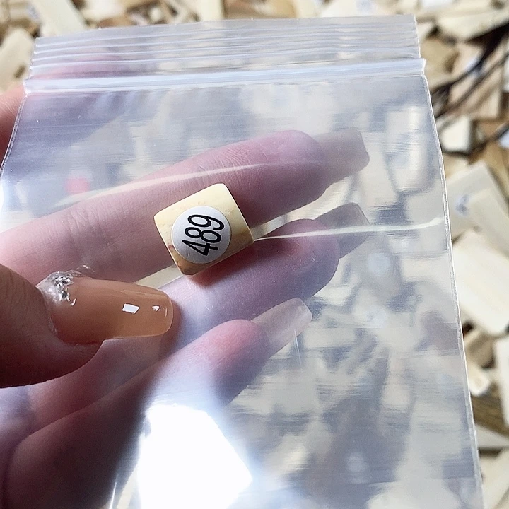 呦***呵泥塑不打孔联系后台489