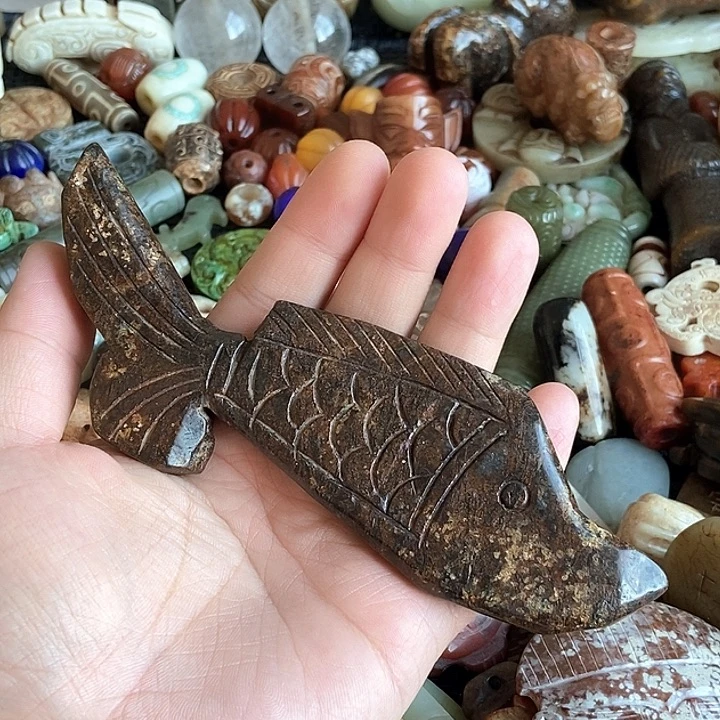 和田玉未镶嵌颈饰31