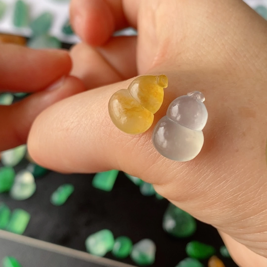 定制翡翠未镶嵌葫芦