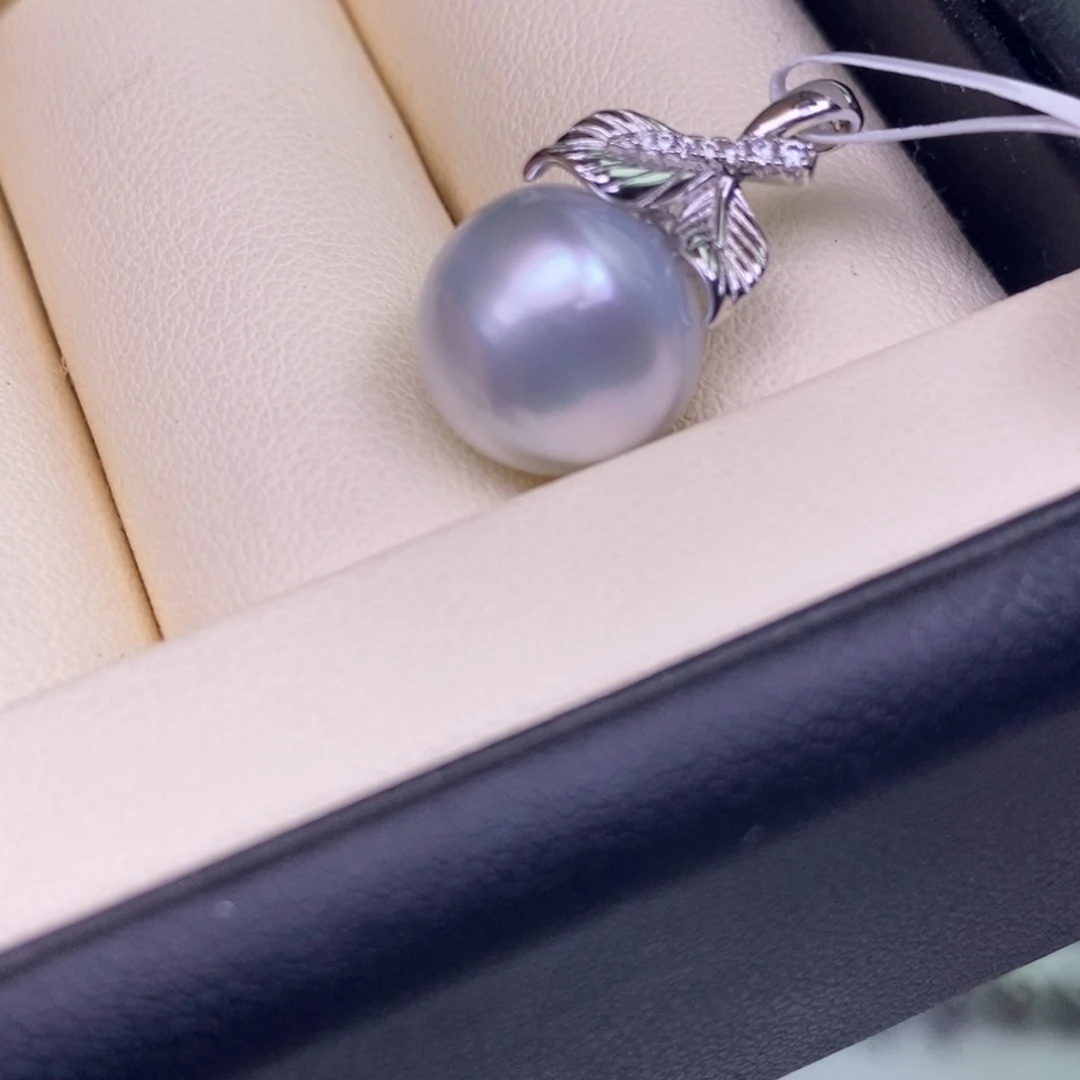 颈饰银S925镶嵌海水珍珠